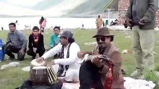 Sanso ki mala pay Rabab Music