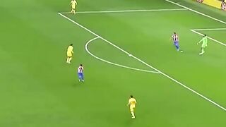 Van Dijk _ How to Defend Smart #football #soccer