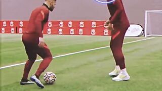 Van Dijk Defending IQ #soccer #football #vandijk