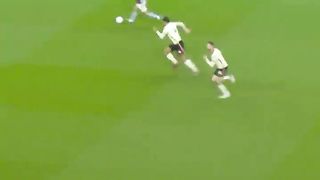 Philippe Coutinho vs Virgil van Dijk #shorts