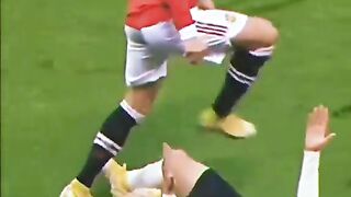 Ronaldo fight vs Van Dijk #soccer #football