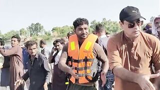 Famous senior journalist imran riaz add flood relive