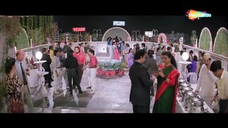 Deewana Movie Scene _Divya Bharti Scene.