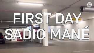 Sadio Manés first day at FC Bayern _ Behind the scenes #football #soccer