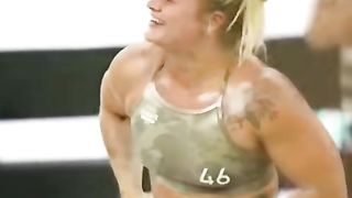 Woman's Dani Speegle Crossfit Athlete