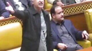 Islam iqbal angry