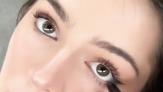 How to apply eyeliner and pencil inner eyes