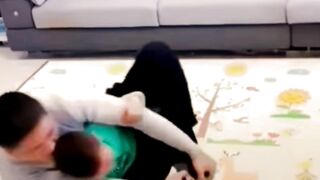 Видео для пап.