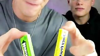 Rate the magic trick???????? joel.m #TikTok#Magic#shorts 4