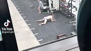 Первый день в тренажерке суров!!