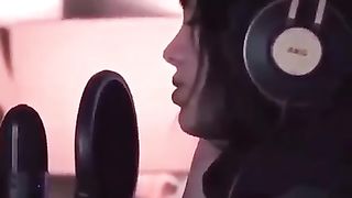 یه رو غُصه یه رو درد . مگه من چند نفرُم