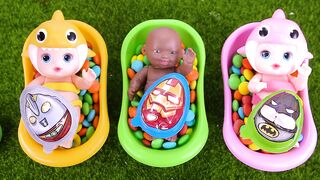 Satisfying video Asmr i mixing candy in 3 magic bathtub with pineapple baby & kinder eggs