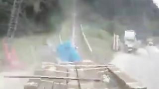 Crash Test/Truck Crash Test