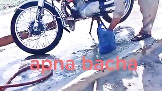Apna bucha