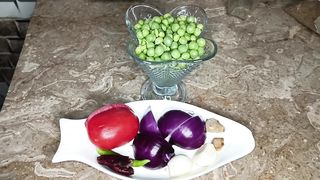Matar paneer || India's most favorite dish prepared from organic paneer