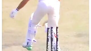 good bowling by _Mitchell_Starc_