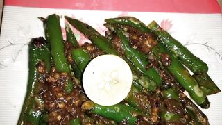 Mirch Fry masala Recipe - Masala hari mirch fry recipe-Green chilli achar by noreen siddique