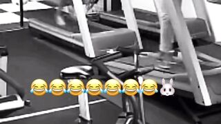 Funny video #gymfunny #gymmeme #gymmemes #gym #gymfails #fitnessmemes #workout