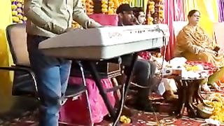 Baharon Phool Barsao Live Performance