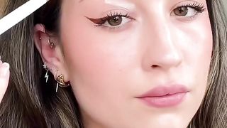 Trying the concealer face lifting technique