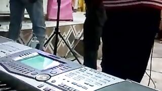 Chookar Mere Mann Ko Kiya Tune Kya Ishara | Kishore Kumar | Live Performance