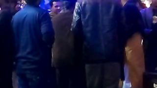Kali Kali Zulfon Ke Phande Na | Nusrat Fateh Ali Khan | Live Performance