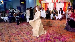HUSAN_DA_BADSHAH | HANI_SHEIKH_LATEST_DANCE_VIDEO