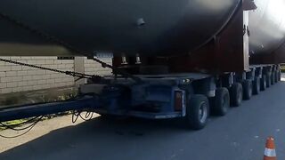 Nitrogen tank loaded traila