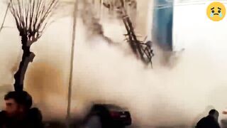 Magnitute 7.8, 7.5, 6.0 and 120 more Earthquakes hit Turkey and Syria in one day..