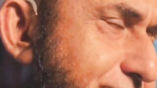Follow the life of Holy Prophet SAW | Molana Tariq Jameel