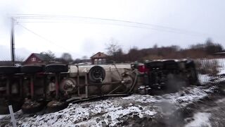 Работа двумя эвакуаторами