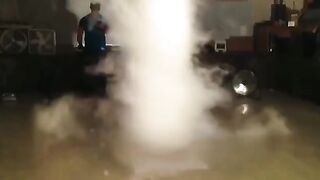 Создание искусственного торнадо