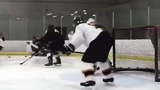 Хоккей
