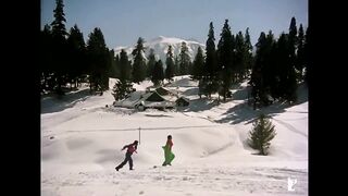 Nazron Se Keh Do - Full  Song   Doosara Aadmi   Rishi Kapoor, Neetu   Kishore Kumar, Lata Mangeshkar
