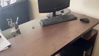 How to use computer for the first time.