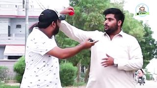 Badboo Arhe Hai Prank | By Nadir Ali | P4Pakao
