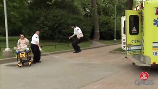 Officer Terrified Of Clowns! - Just For Laughs Gags