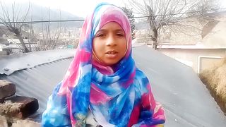 بیٹیوں کی اہمیت اپنی بیٹیوں سےپیارکریں یہ اللٰہ کی رحمت ہیں