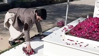 راہ حق کے شہیدو
