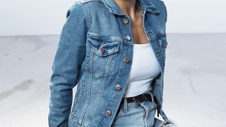 JEANS FASHION