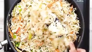 Egg fried rice recipe ( subscribe please )