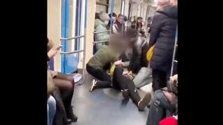 извинились и пообещали, что больше такого не повторится.