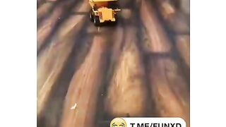 Муж купил машинку