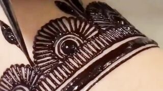 Unique and stylish mehndi designs