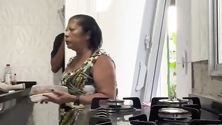 “Eu quero outro bolo”