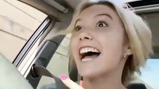Funny Girl Singing