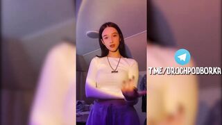 hot girls in tik tok