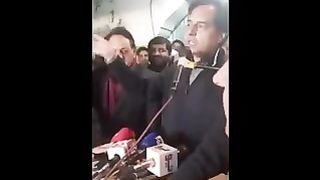 Humbistary key Liye nikah ki zarorat nahi: safdar awan