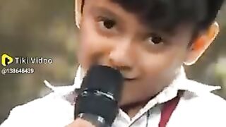 Litil boy singing