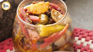 Perfect Mix Gajar, Lemon & Hari Mirch Achar /pickle Recipe